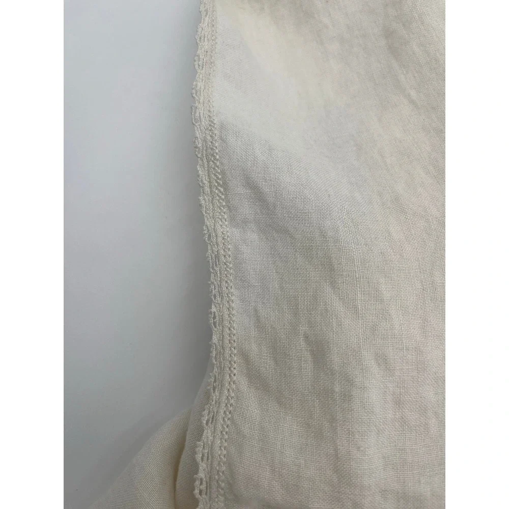 2 Table Sized Vintage‎ Linens